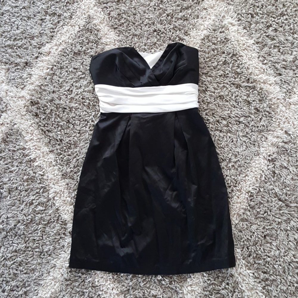 Black and White Strapless Dress